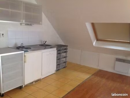 studio proximité gare  lycées et centre ville cholet