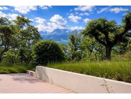 appartement 74 m² refait à neuf avec jardin | combloux centre