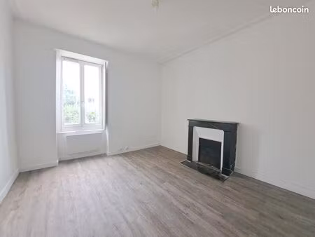studio 1 pièce 26 m²