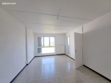 appartement 3 pièces 64 m²