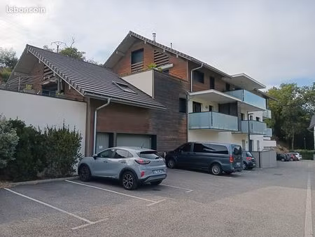 superbe t4 duplex avec terrasse et garage