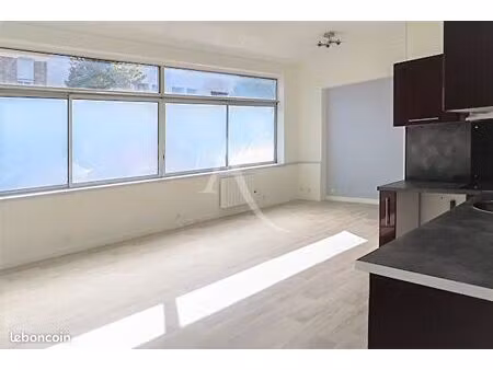 appartement 2 pièces 50 m²