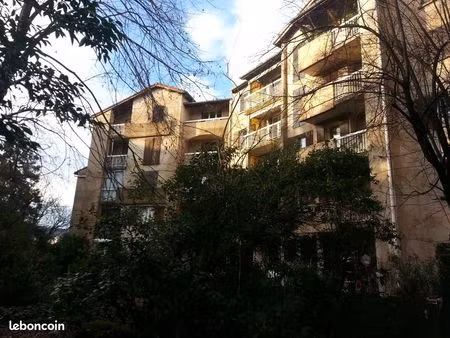 location f2 à valence