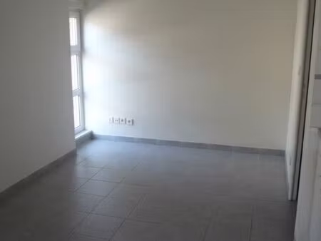 location studio 21m²