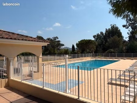 cannes grand parc 2 p / garage / terrasse