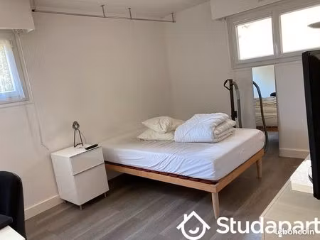 appartement 1 pièce 19 m²