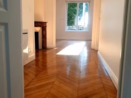 loue appartement f2 chauny proche gare