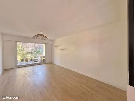 appartement 4 pièces 82 m²