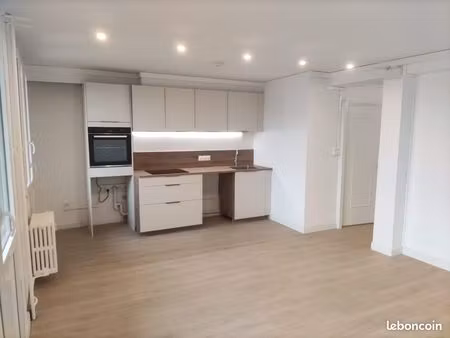 superbe t4 lumineux de 71 m² refait à neuf – proche centre et université