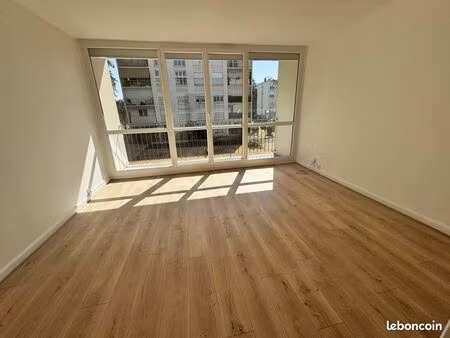 appartement 3 pièces 60 m²