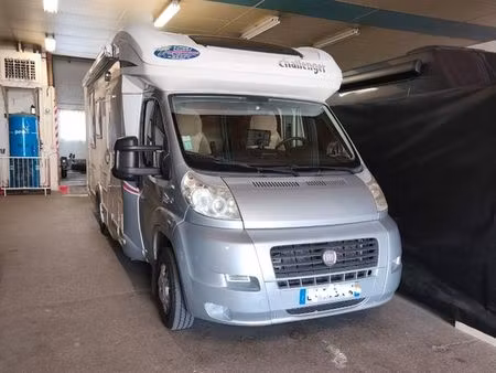 emplacement van fourgon  camping car  remorque..