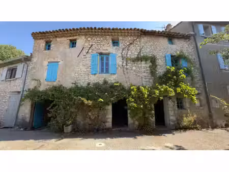 vente maison 7 pièces 191 m² saint-trinit (84390)