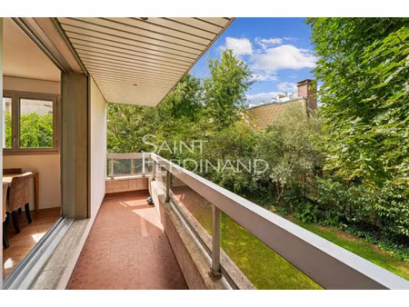 appartement de luxe à vendre dans le quartier ile de la jatte-parc d'orléans