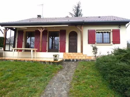 location maison 3 pièces 81.5 m² à saint-symphorien-de-marmagne (71710)  800 €