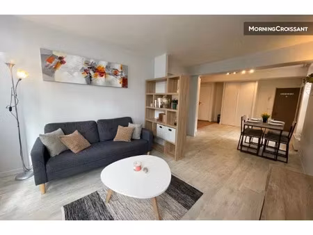 location meublée appartement 2 pièces 49 m² à corbeil-essonnes (91100)  1 001 €