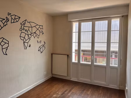 location appartement 0 pièces 41.76 m² à angers (49000)  760 €