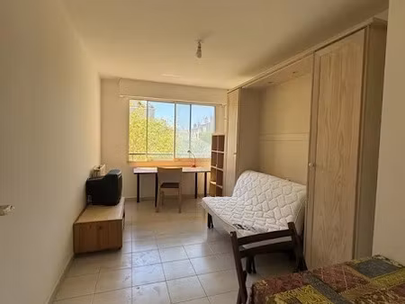 location appartement 1 pièce 25 m² à marseille 6ème (13006)  695 €
