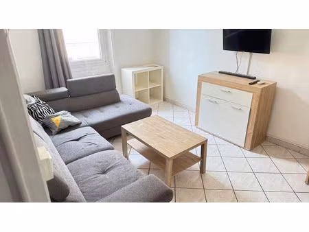 location meublée appartement 2 pièces 30 m² à marseille 6ème (13006)  790 €