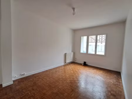 location appartement 4 pièces 68.43 m² à nogent-sur-seine (10400)  790 €