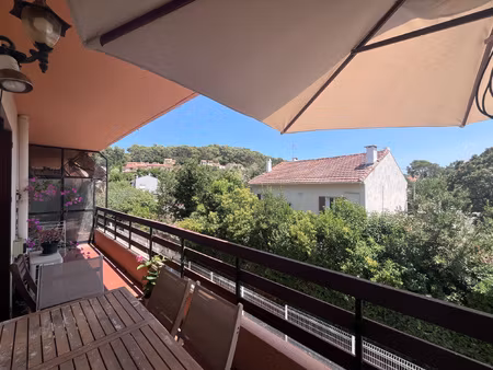 appartement t3/t4 lumineux dans residence securisee avec vue