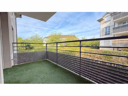 appartement 3 pièces à louer à saint pierre du perray - réf 17285