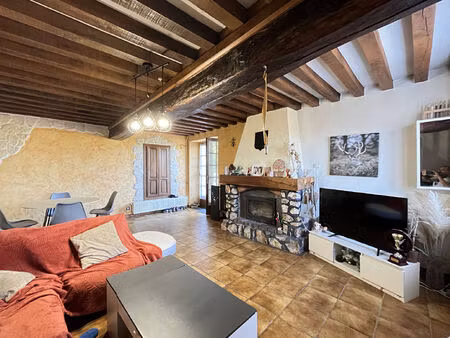 remilly. maison 3 chambres dans village du morvan.