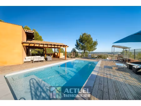 les matelles a louer villa de charme avec piscine et vue
