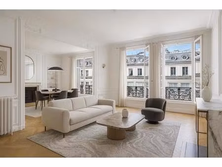 saint germain des pres - appartement exceptionnel face au bon marche