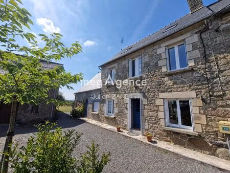 maison traditionnelle au cœur de la campagne