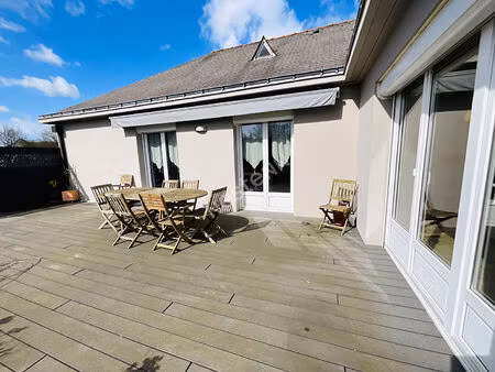 orvault bourg - a vendre maison 4 chambres - 110 m² - vie de plain pied + sous-sol complet
