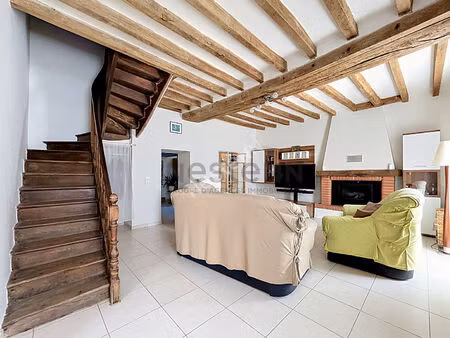 vente maison 152m2  4 chambres sur un terrain de plus de 550m2  à seulement 3min des comme