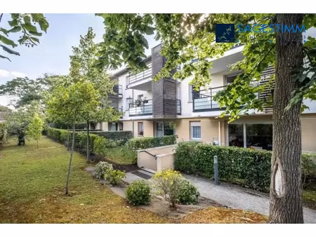 location appartement 2 pièces 42.06 m² à toulouse (31000)  827 €