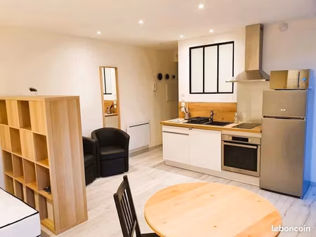 location meublée appartement 1 pièce 33 m² à lyon 6ème (69006)  920 €