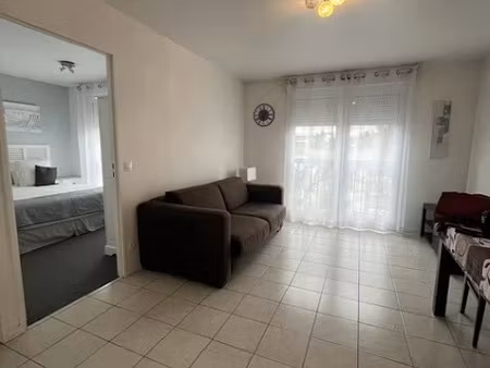 location meublée appartement 2 pièces 40.58 m² à saint-maur-des-fosses (94100)  850 €