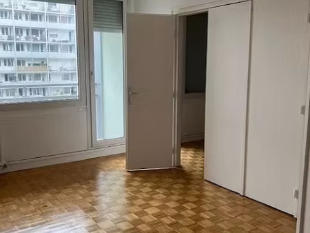 location appartement 2 pièces 38 m² à paris 13ème (75013)  926 €
