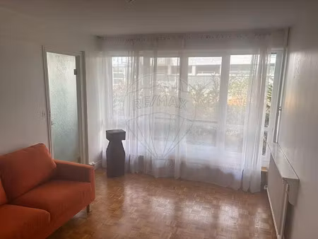 location meublée appartement 3 pièces 59 m² à paris 13ème (75013)  2 054 €
