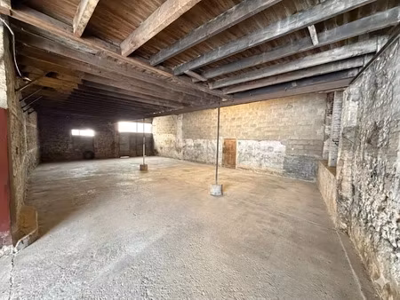 location parking 13 m² à montivilliers (76290)  75 €