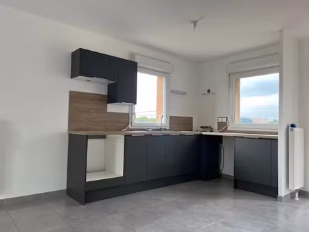 location maison 4 pièces 91 m² à armentieres (59280)  1 037 €