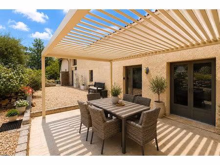 location meublée maison 4 pièces 110 m² à milhac-de-nontron (24470)  870 €