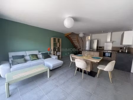 location meublée maison 4 pièces 83 m² à perpignan (66000)  990 €
