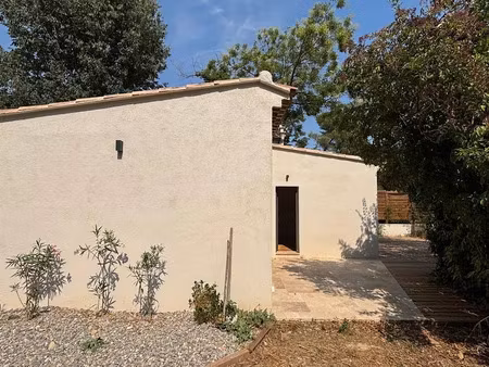 location meublée maison 2 pièces 60 m² à les milles (13290)  1 750 €