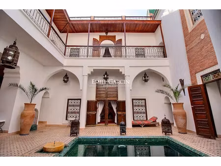 vente immeuble 7 pièces 320 m² à mont-de-marsan (40000)  780 000 €