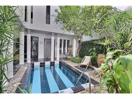 vente immeuble 8 pièces 250 m² à mont-de-marsan (40000)  790 000 €