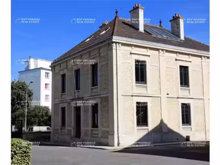 location bureaux aubervilliers 93300 339m²