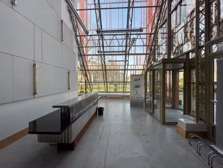 location bureaux 388 m²