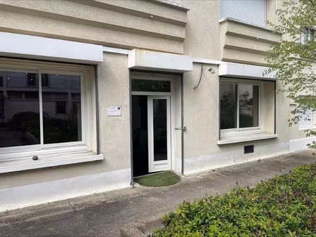 location bureaux 307 m²