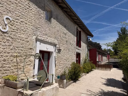 maison à vendre à bellevigne (16120) - charente