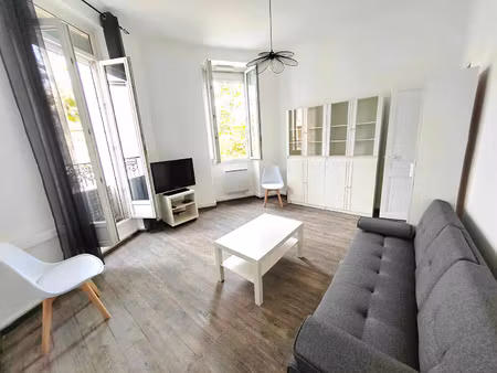 location appartement 3 pièces 51 m² à marseille 5 (13005)