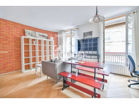 2/3 pièces meublé – 47 60 m² – calme et lumineux – proche nation