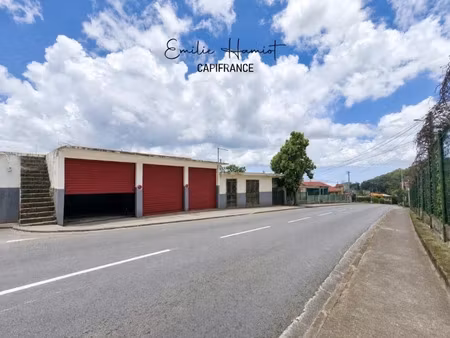 location locaux professionnels 3 pièces 79 m² à fort de france (97200)  1 704 €